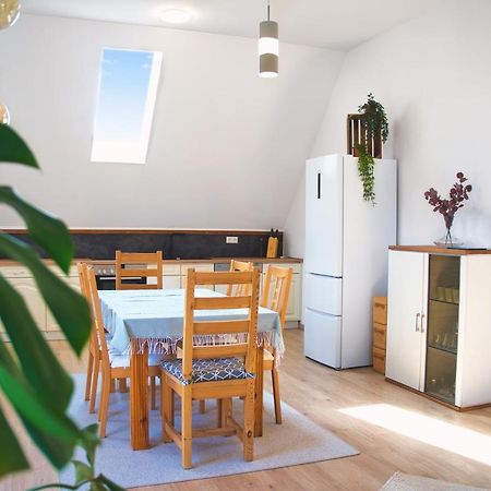 Luxus Apartment! Kueche, Balkon, Netflix, Parkplatz - 8 Personen Ilmmunster Exteriér fotografie